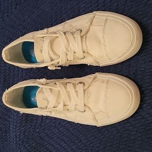 Blowfish slip on tennis shoes